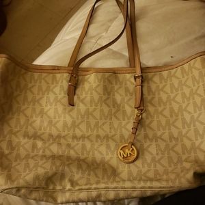 Large Michael Kors bag